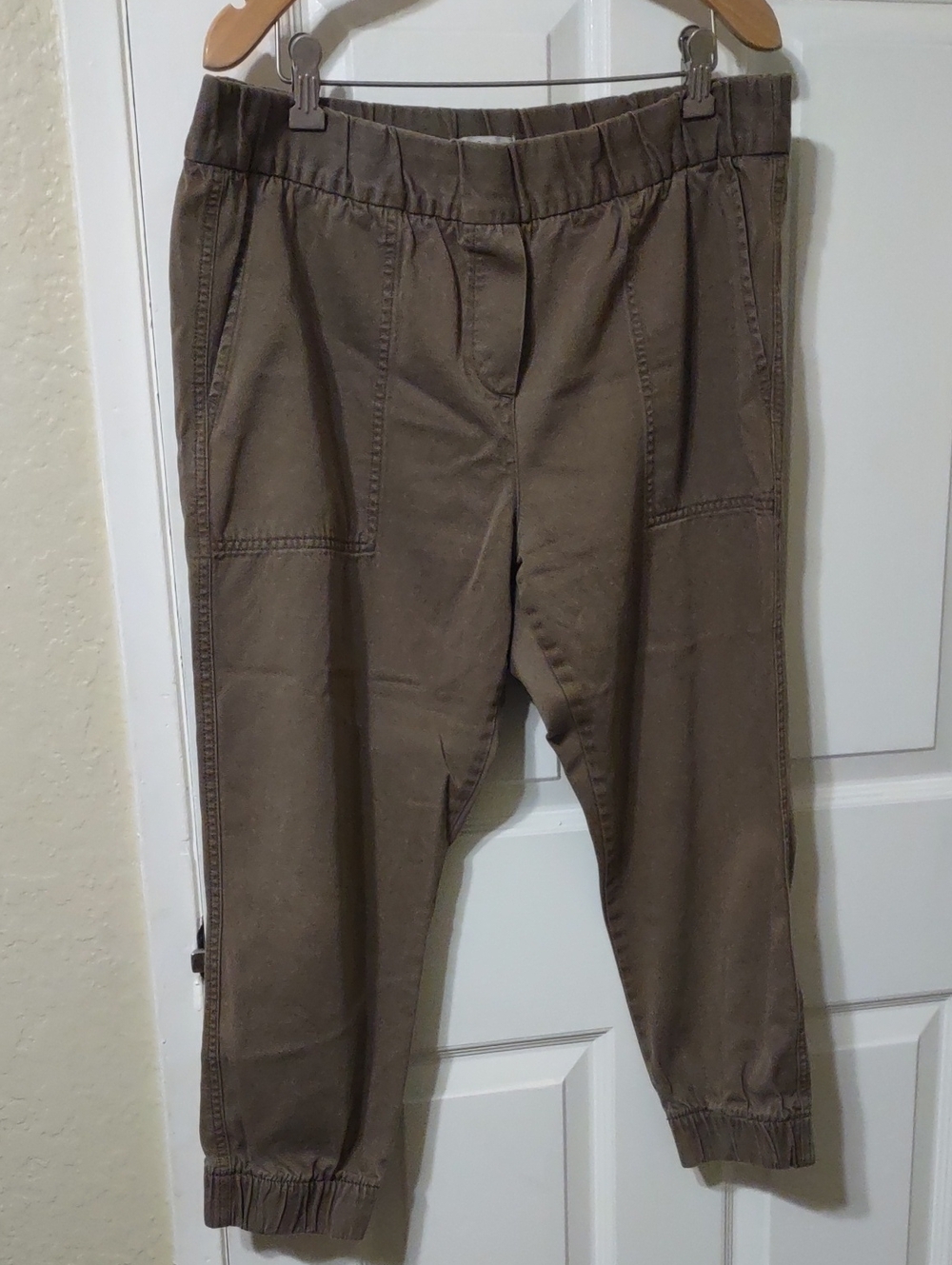 Gap Casual Elastic Waist Brown Jogger Pants Size M Petite